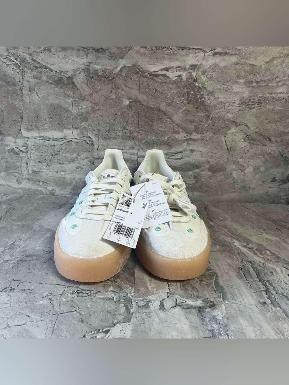 Adidas Sambae floral-embellished sneakers - Picture 9 of 10